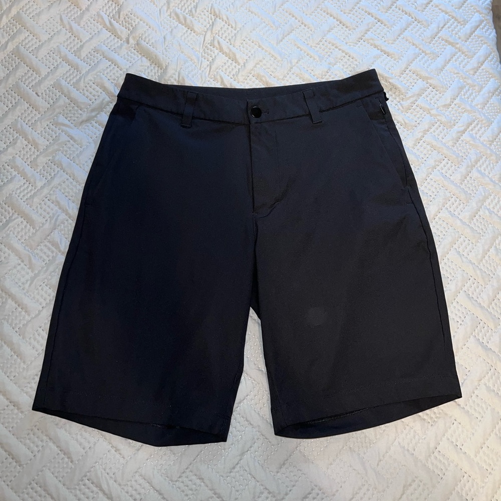 Lululemon Commission Short 9 inch 30 waist